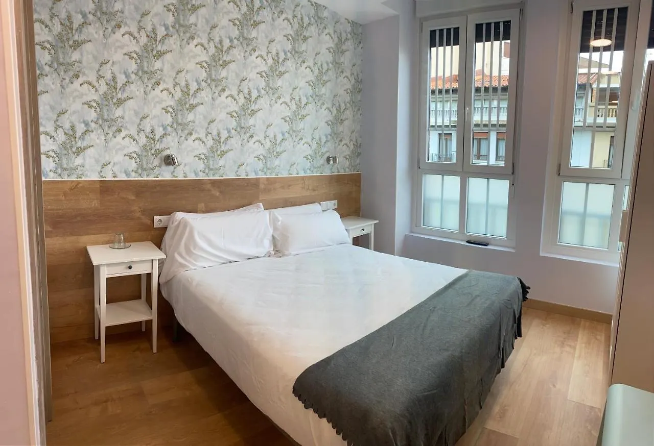 Aloha Hostel Pamplona 0*,  Spain
